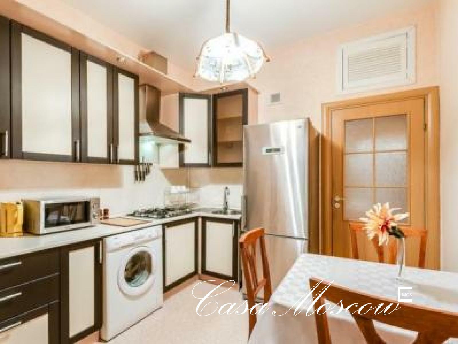 апарт-отель на бажова 87. серпухов улица крюкова д14. евпатория ул революции 71. крюкова, д. 17.